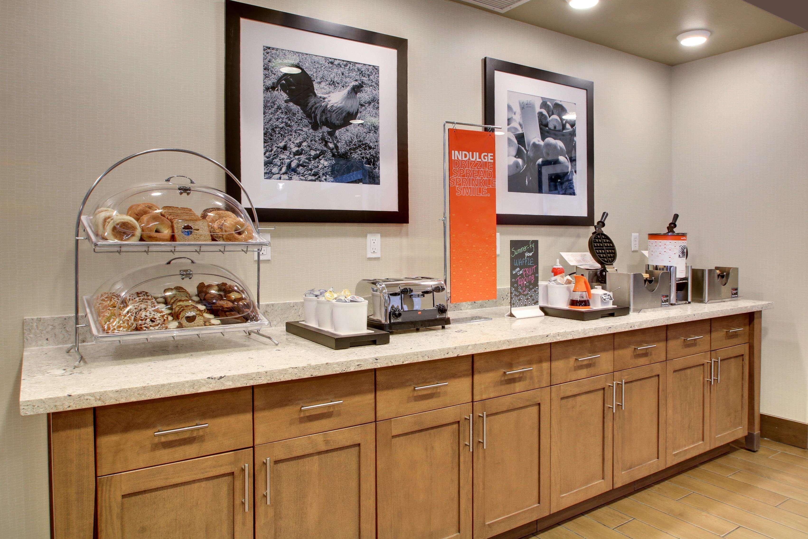 Hampton Inn & Suites Milwaukee West West Allis Esterno foto