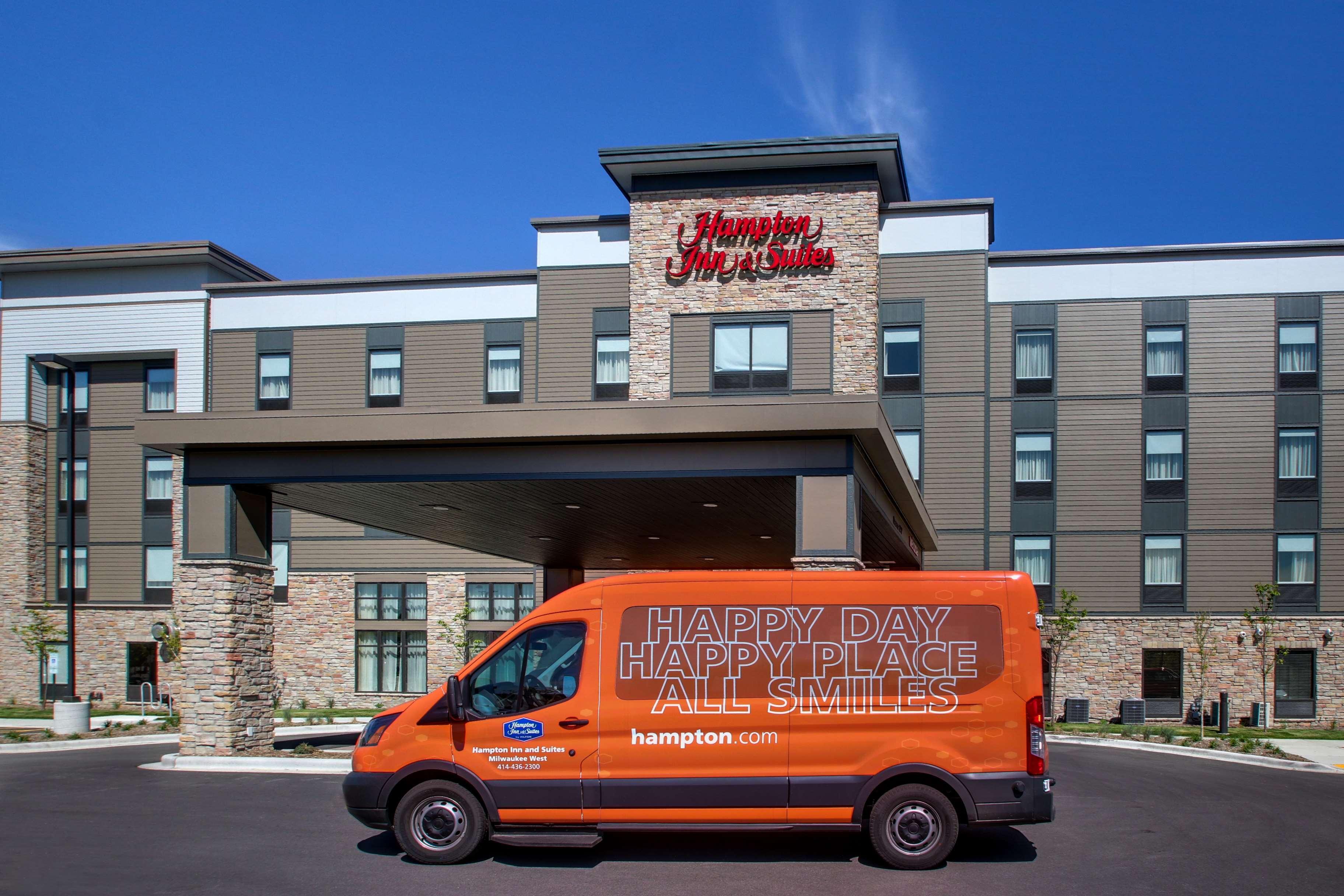 Hampton Inn & Suites Milwaukee West West Allis Esterno foto
