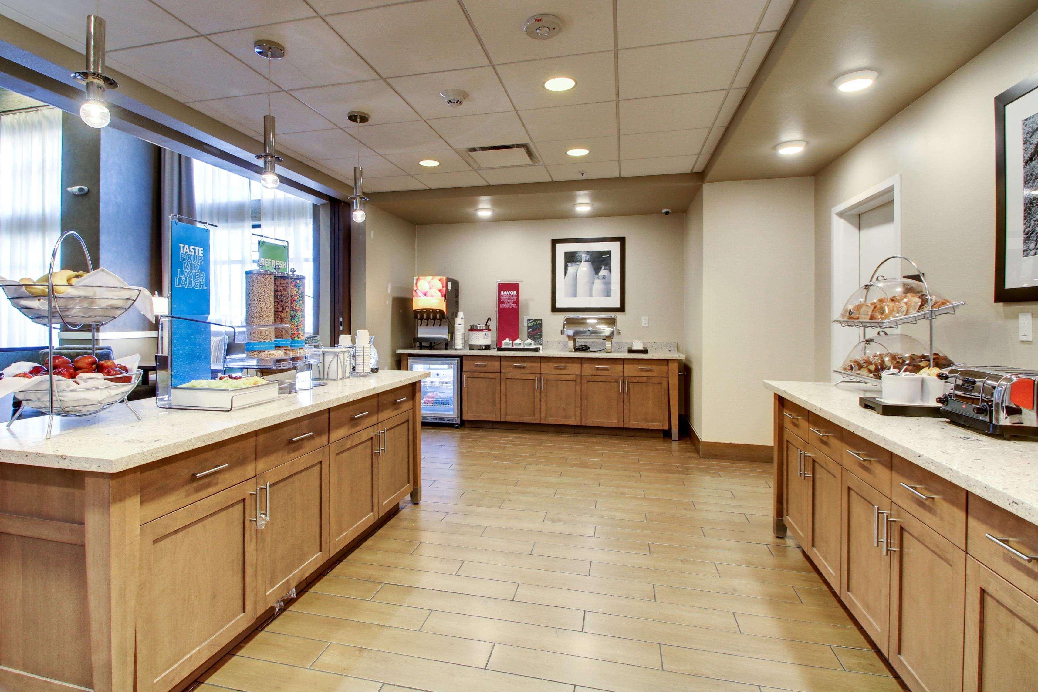 Hampton Inn & Suites Milwaukee West West Allis Esterno foto