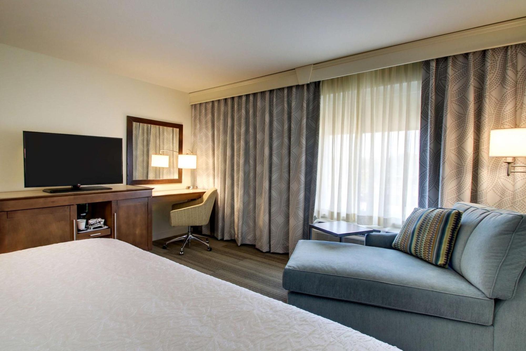 Hampton Inn & Suites Milwaukee West West Allis Esterno foto