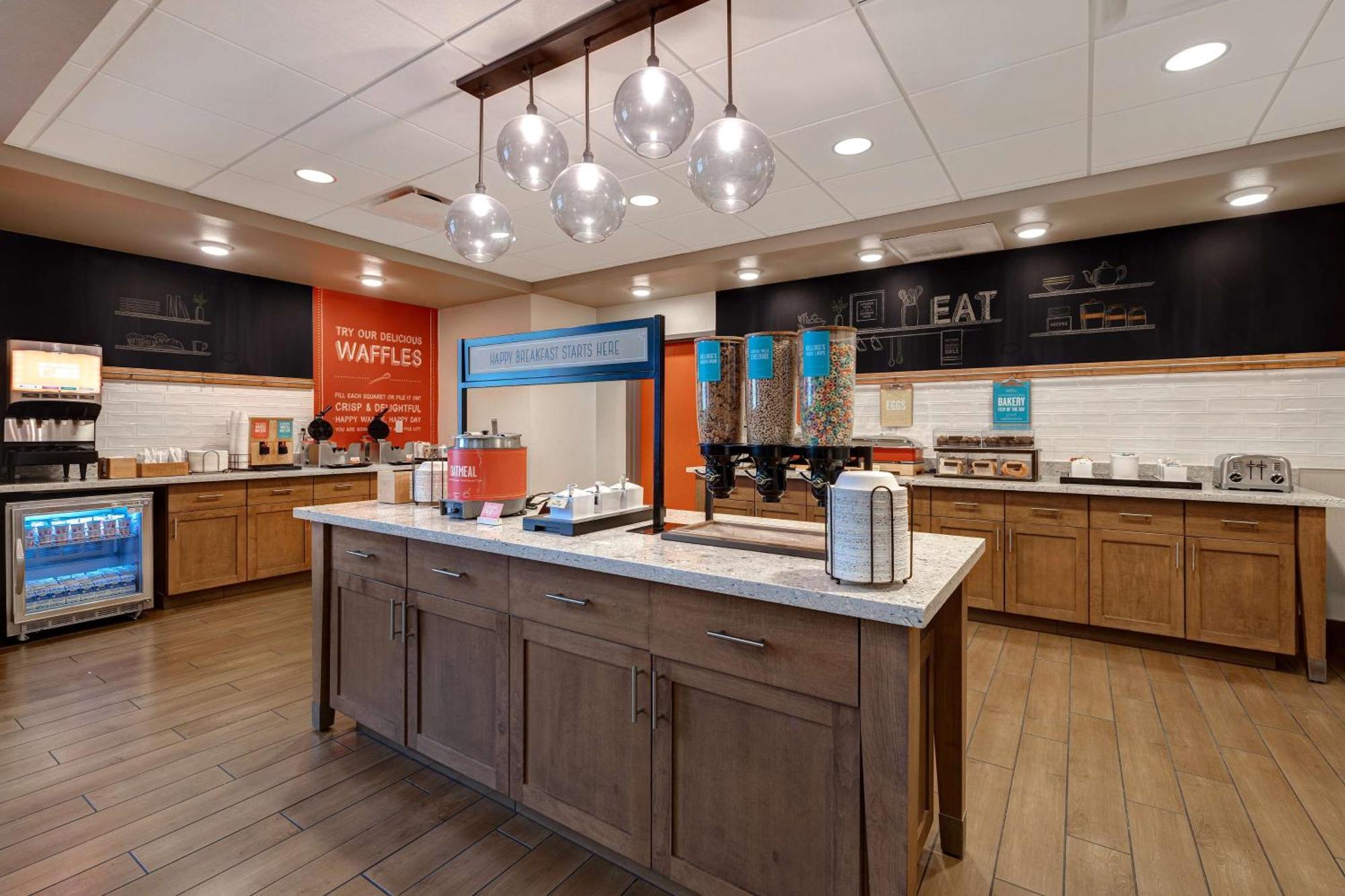 Hampton Inn & Suites Milwaukee West West Allis Esterno foto