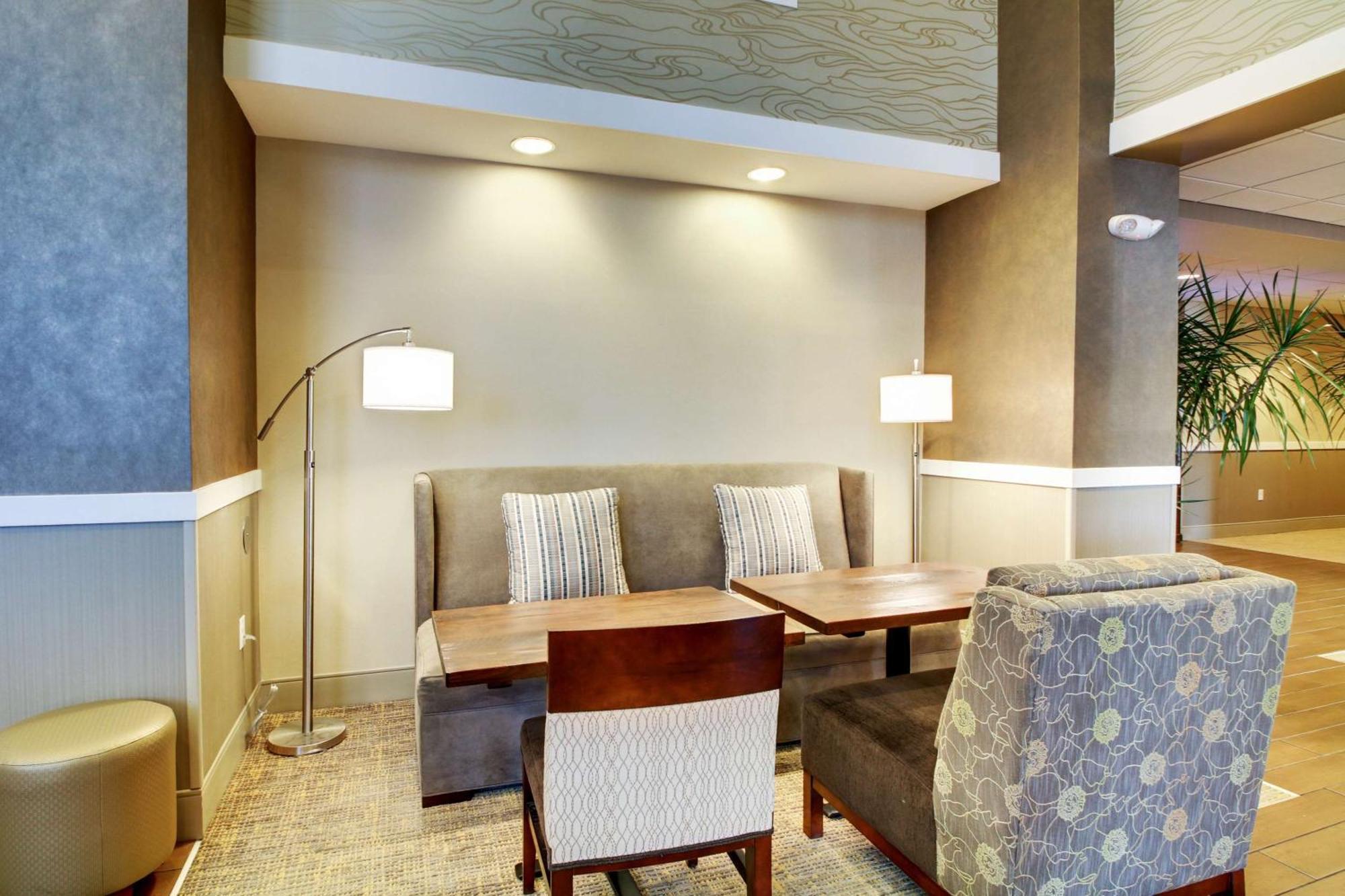 Hampton Inn & Suites Milwaukee West West Allis Esterno foto